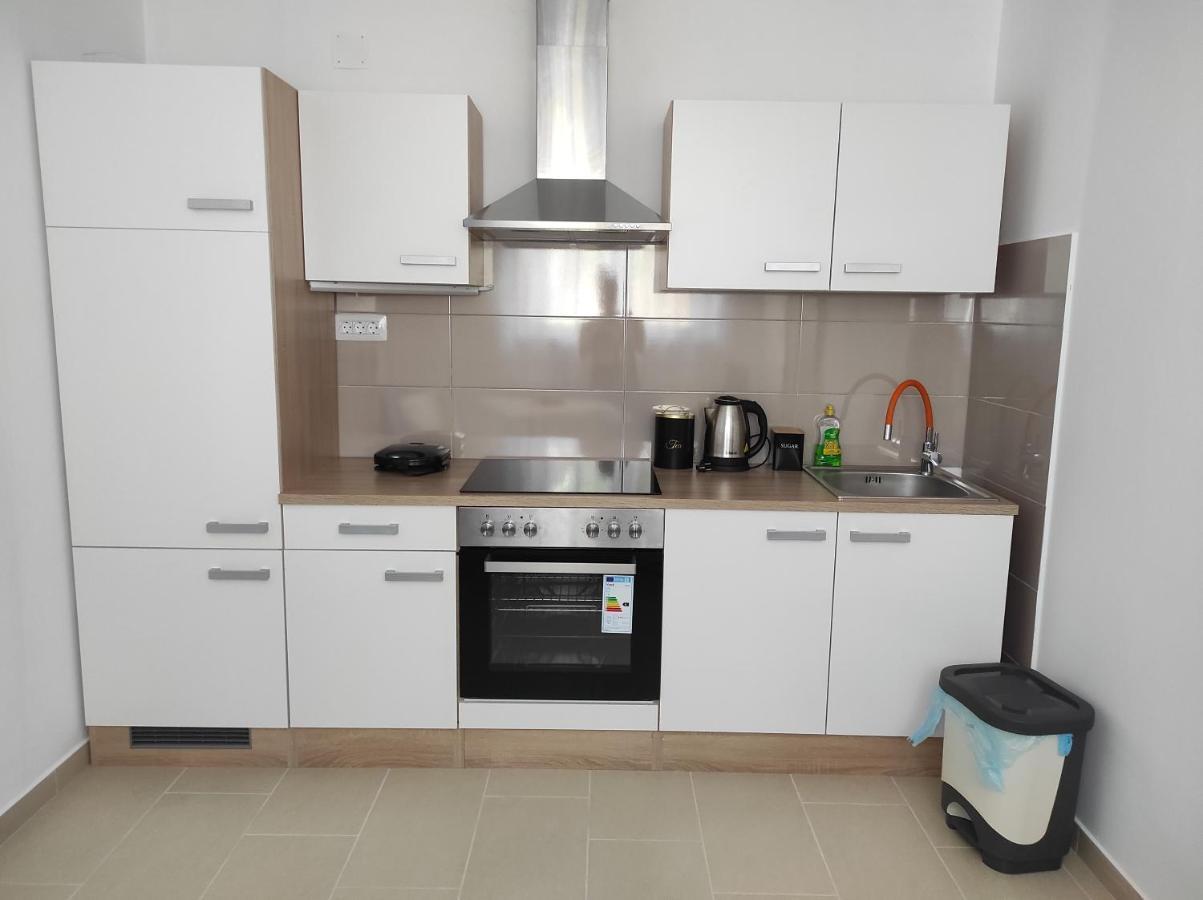 Apartment Deeranaei Kraljevica Extérieur photo