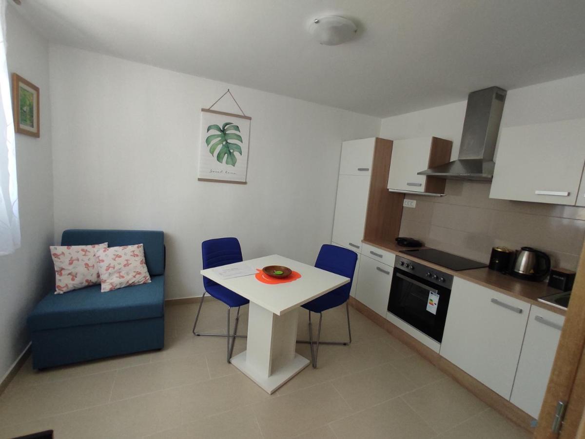 Apartment Deeranaei Kraljevica Extérieur photo